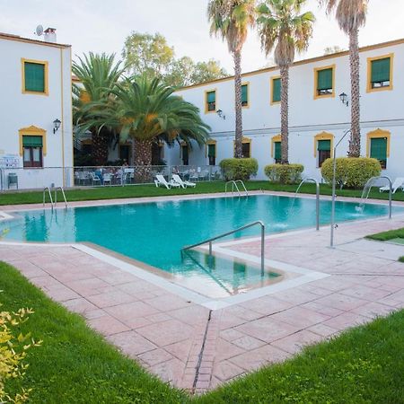 Hotel Balneario El Raposo Puebla de Sancho Pérez Exterior foto