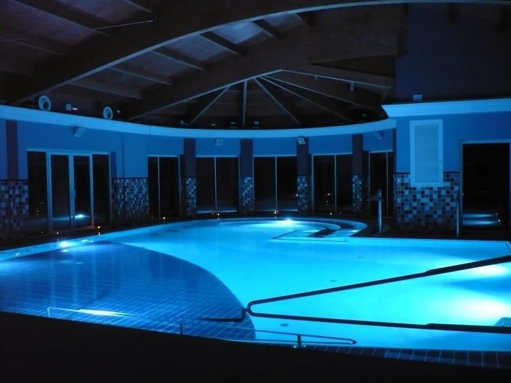 Hotel Balneario El Raposo Puebla de Sancho Pérez Exterior foto